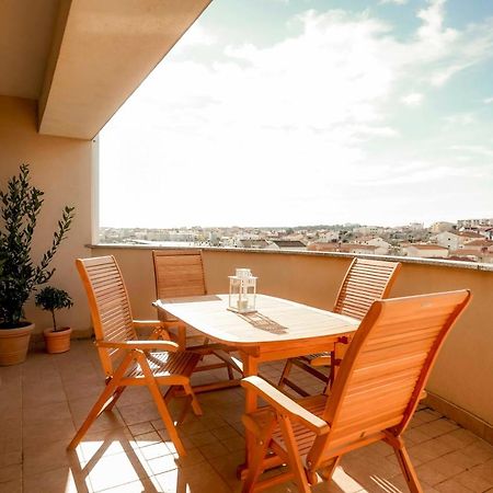Apartment Rondo Pula Lovely And Sunny מראה חיצוני תמונה