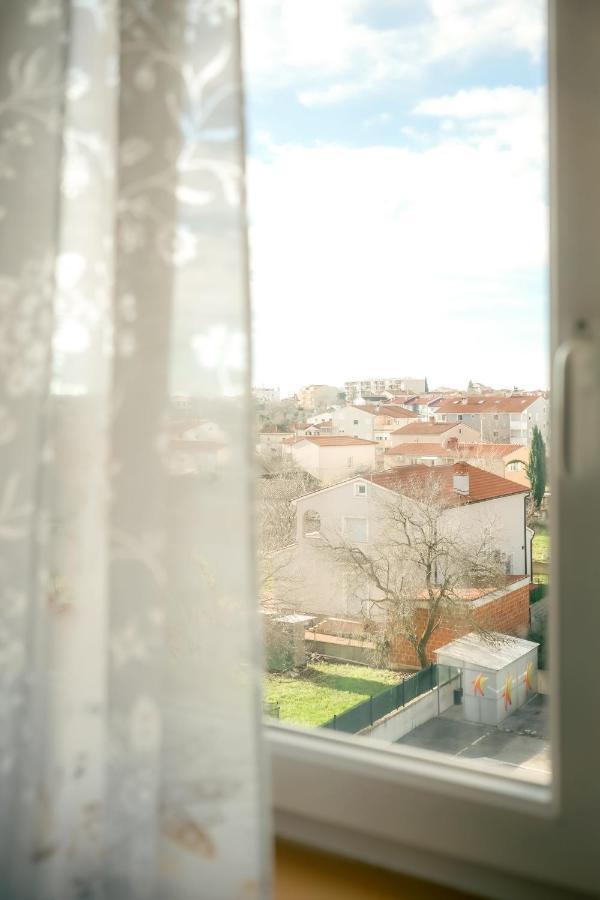 Apartment Rondo Pula Lovely And Sunny מראה חיצוני תמונה