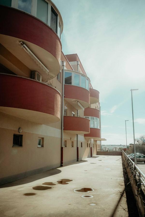 Apartment Rondo Pula Lovely And Sunny מראה חיצוני תמונה