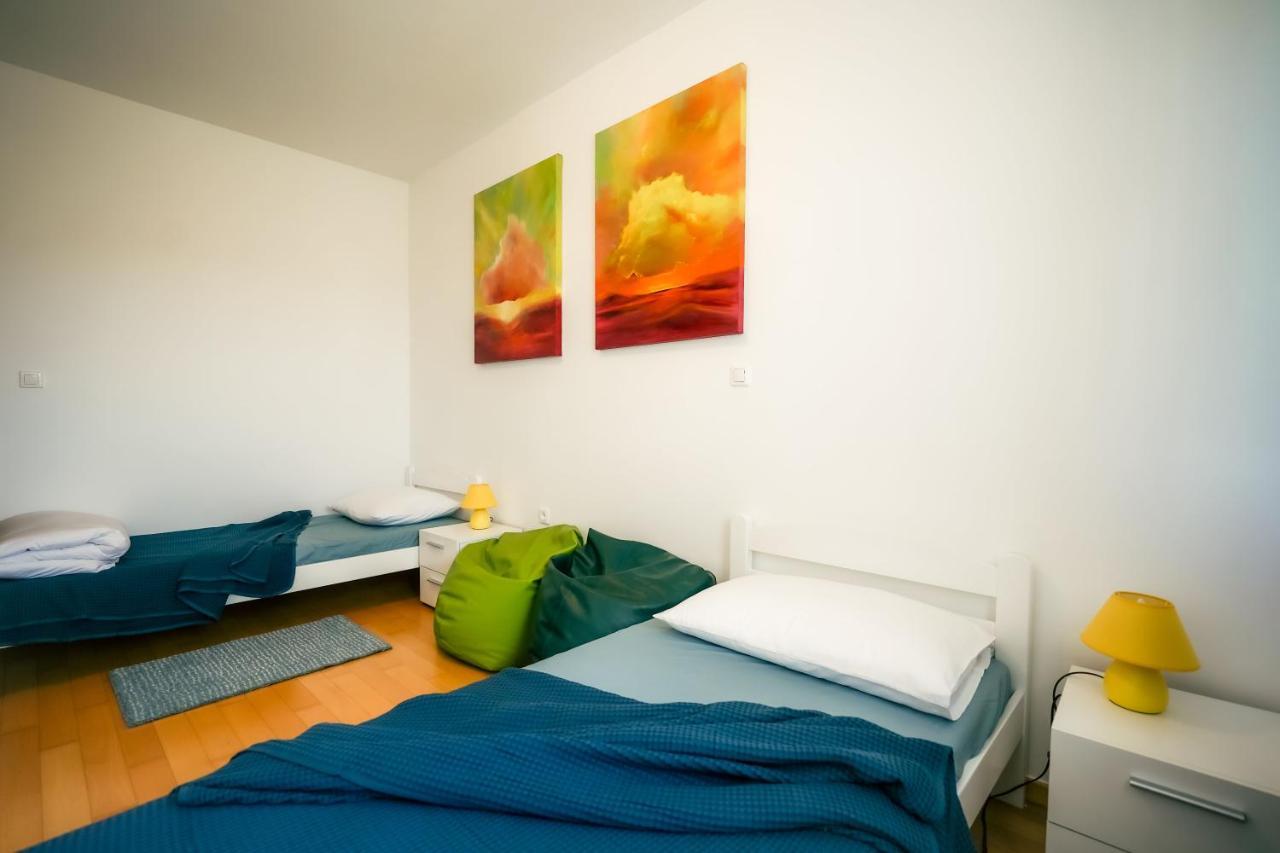 Apartment Rondo Pula Lovely And Sunny מראה חיצוני תמונה