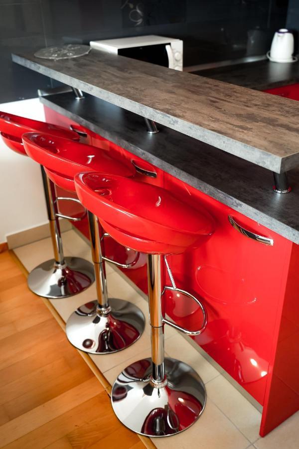 Apartment Rondo Pula Lovely And Sunny מראה חיצוני תמונה